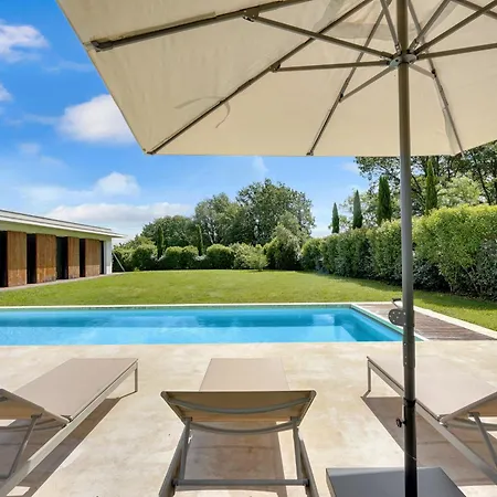 Casa de Férias Senalda - Avec Belle Piscine Et Jardin *